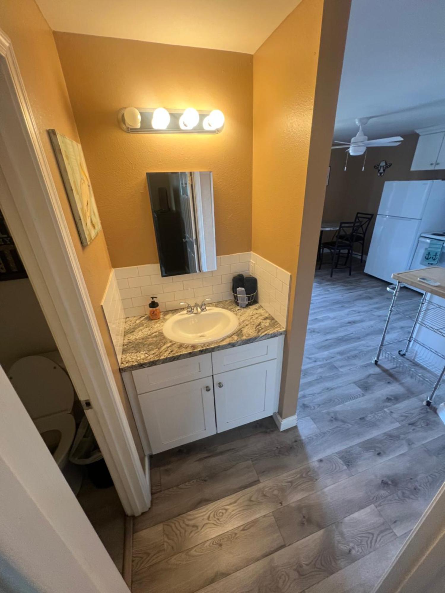 #2 Bedroom Cozy Suite, 1 Min Walk To The Beach # بولهيد سيتي المظهر الخارجي الصورة